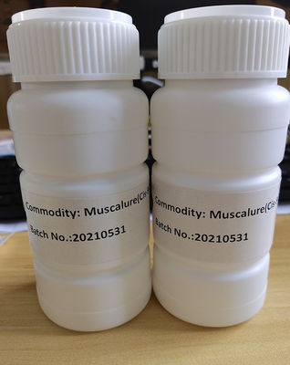 Fly Attractant 90% TC Tricosene Used Combined with Insecticides Enhance Killing Ability